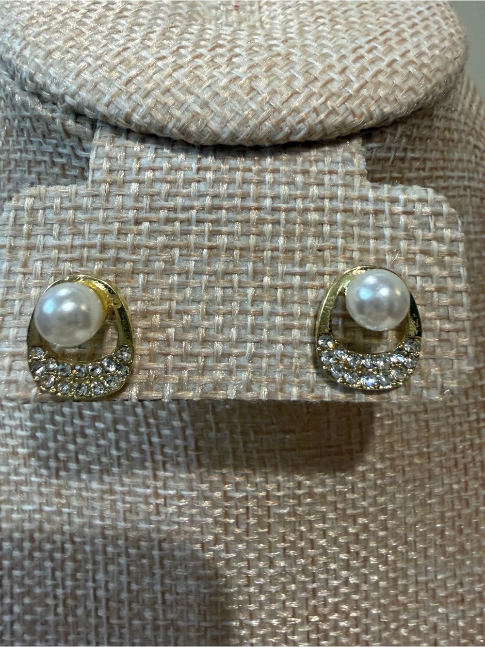 New Gold Pearl and Crystal Stud Earrings - Elegant Women’s Jewelry